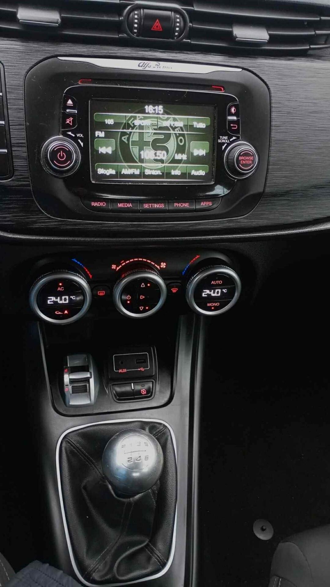 Alfa Romeo Giulietta 1.6 JTDm-2 120 CV Distinctive