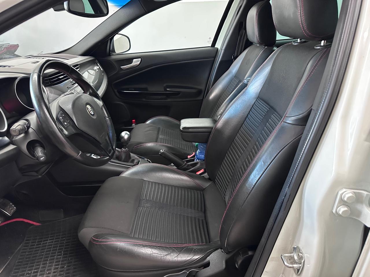 Alfa Romeo Giulietta 2.0 JTDm-2 170 CV TCT Exclusive 2013