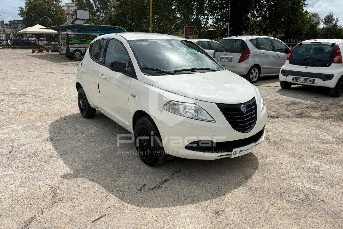 LANCIA Ypsilon 0.9 TwinAir 85 CV 5 porte Metano Ecochic Elefantino