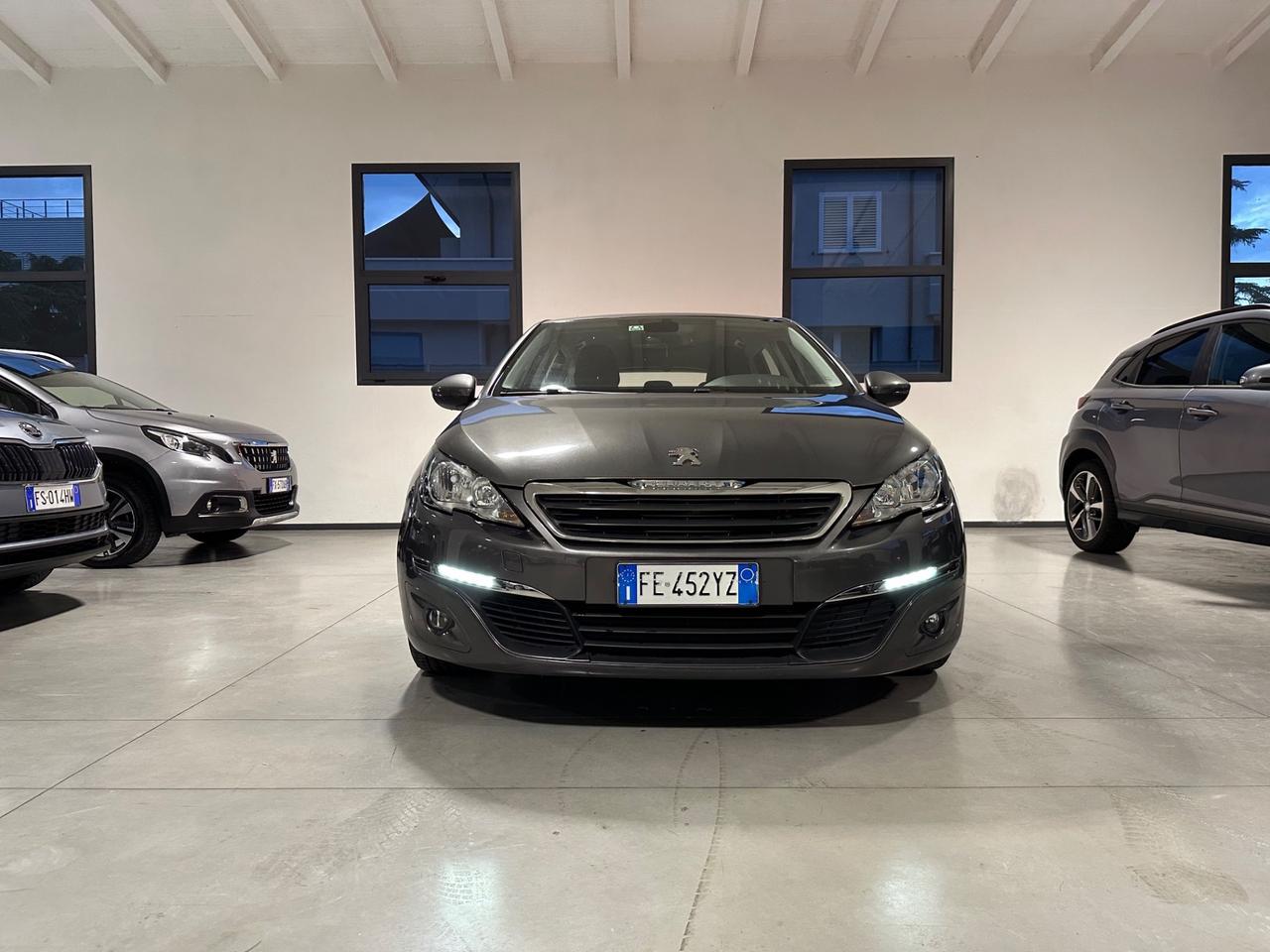 Peugeot 308 BlueHDi 120 S&S SW Allure