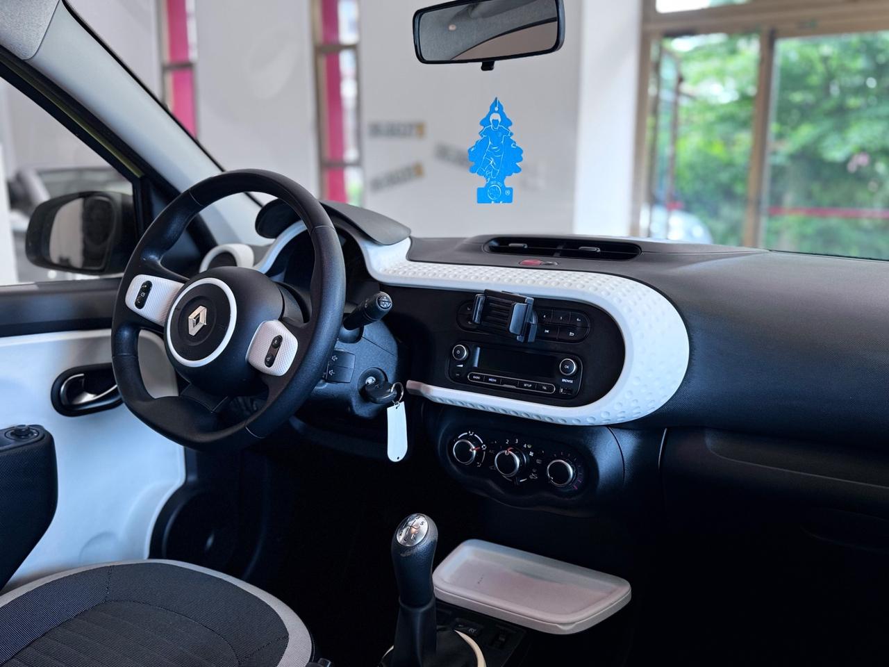 Renault Twingo 1.0 SCe Live