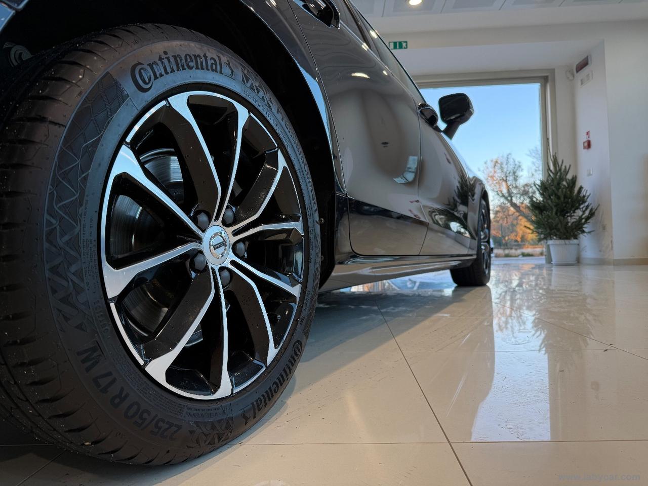 VOLVO V60 D3 Momentum Business