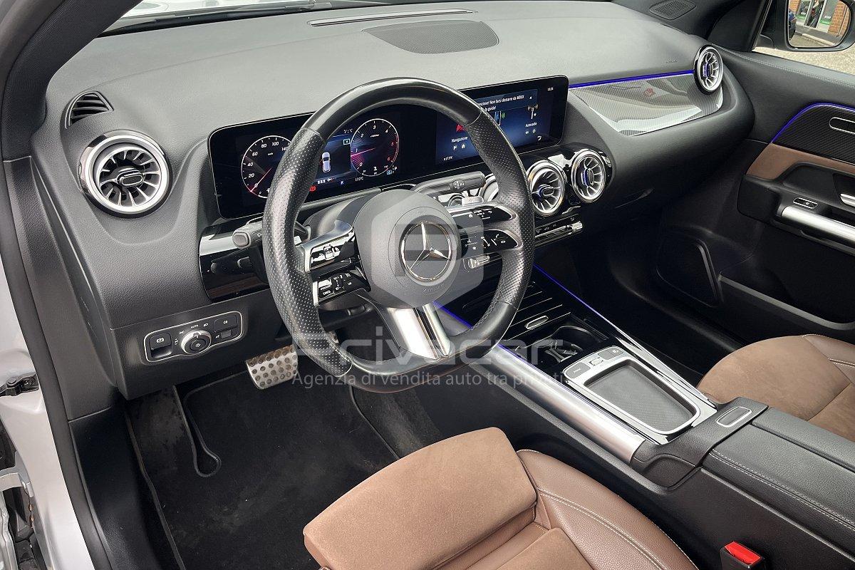 MERCEDES GLA 200 d Automatic AMG Line Premium