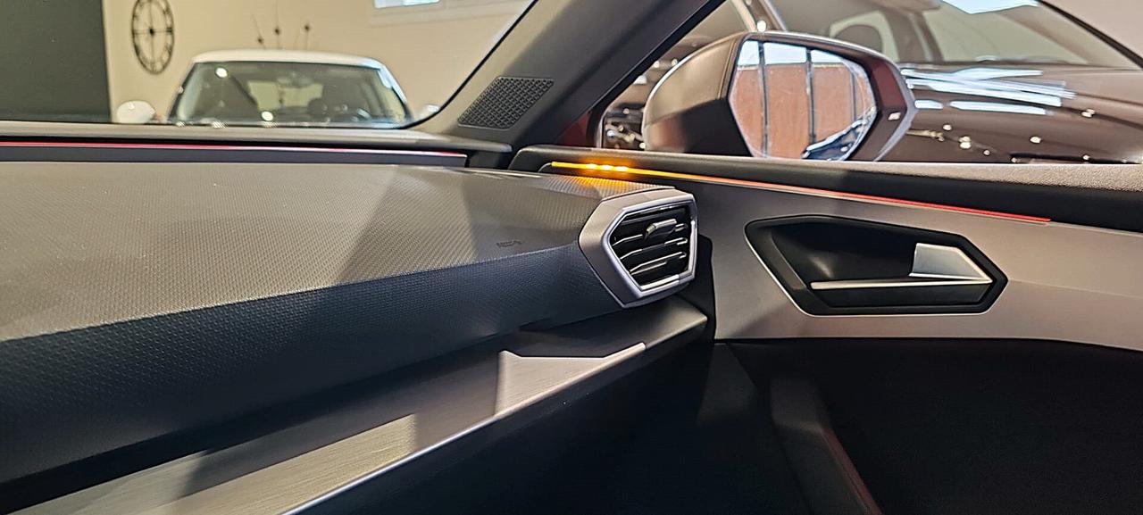 Seat Leon Sportstourer 1.5 eTSI 150 CV DSG FR