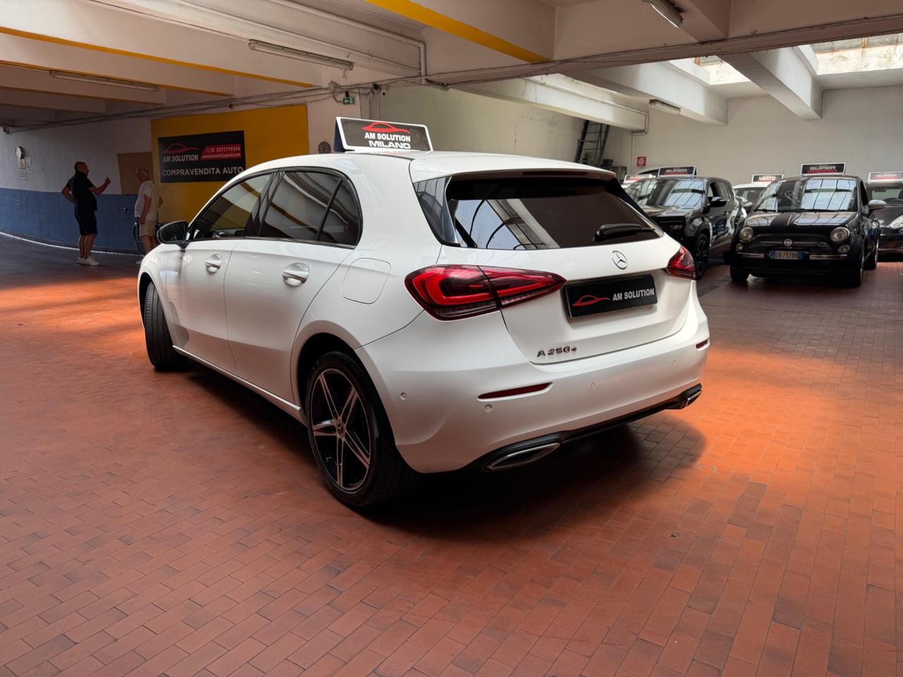 Mercedes-benz A 250e PLUG-IN Sport