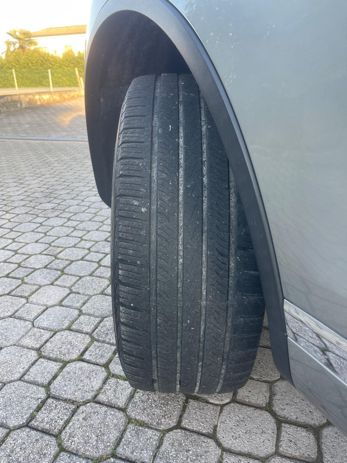 Volkswagen Touareg 3.0 TDI 204 CV tiptronic BlueMotion Techn. Executive