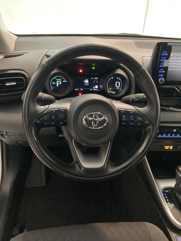 Toyota Yaris Hybrid Trend MY22