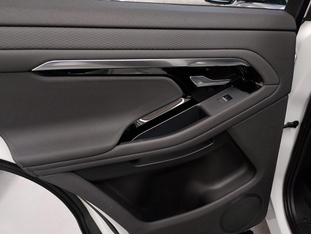 Land Rover Range Evoque 2.0D I4-L.Flw 150 CV AWD Auto SE