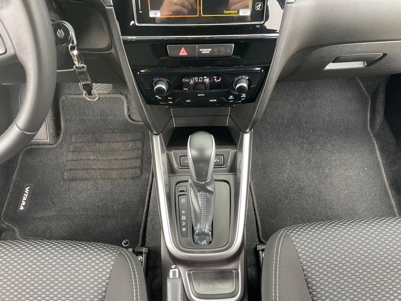 Suzuki Vitara 1.0 Boosterjet A/T Cool 2wd Auto