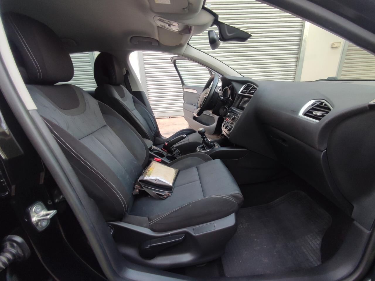 Citroen C4 1.6 e-HDi 115 Exclusive