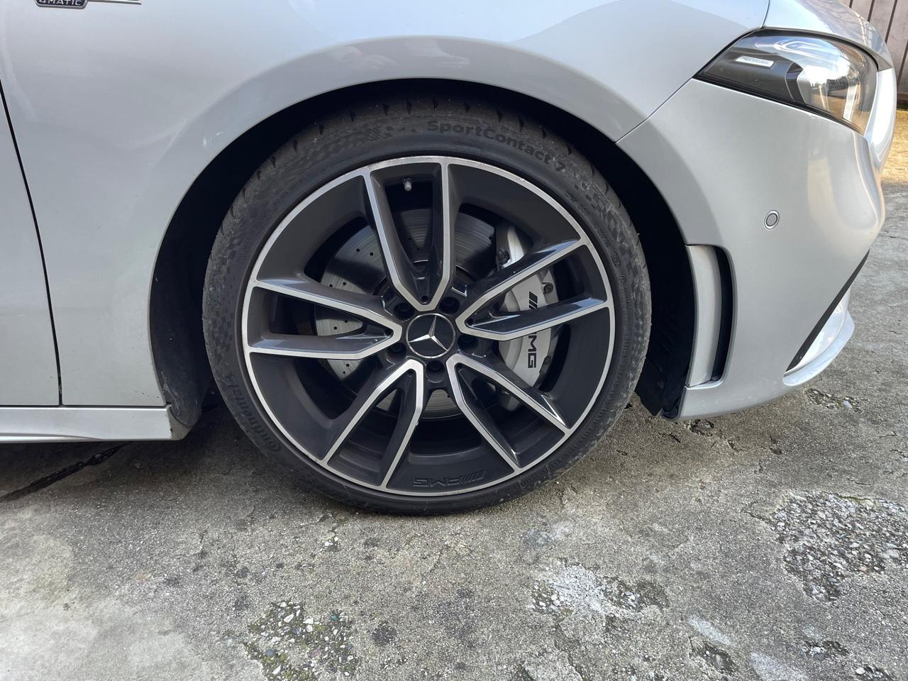 Mercedes-benz A 35 AMG