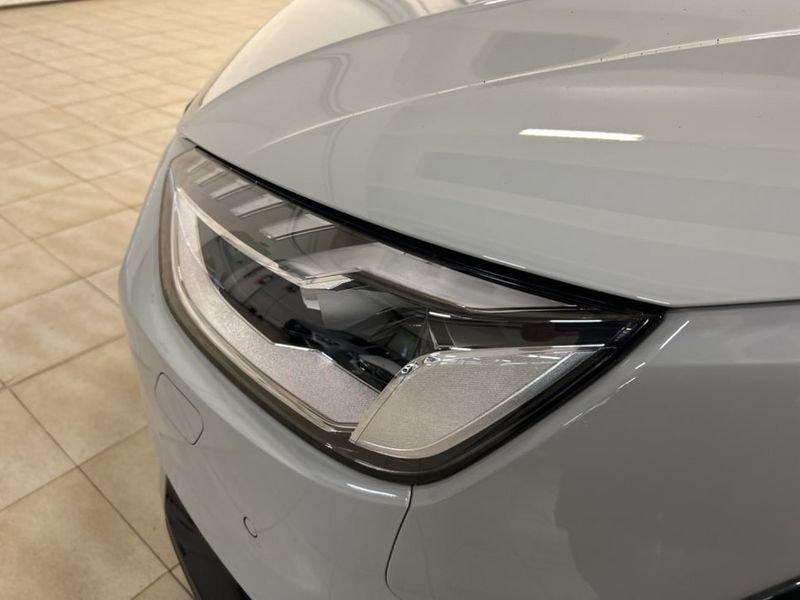 Audi A4 allroad 45 2.0 TFSI MHEV IDENTITY CONTRAST 265C