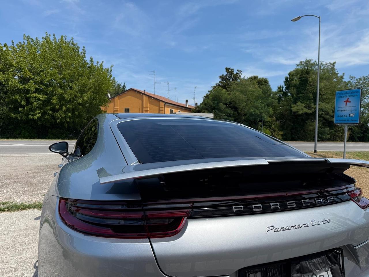 Porsche Panamera 4.0 Turbo