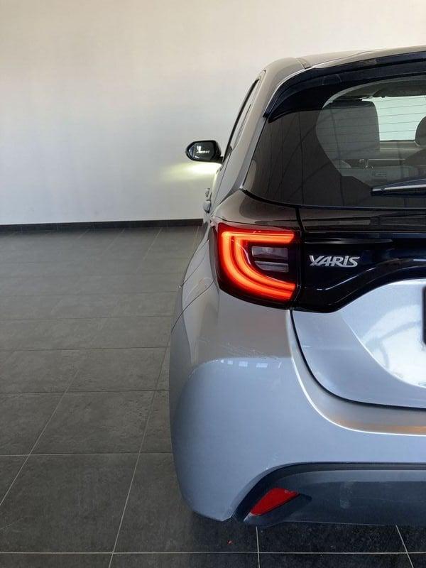 Toyota Yaris Hybrid Trend MY22