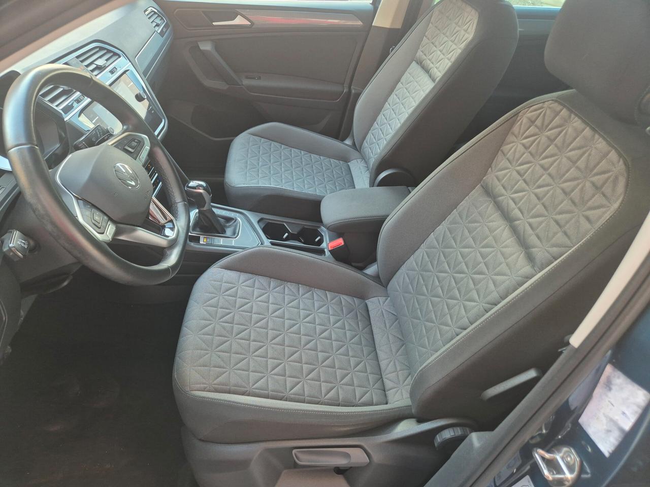 VW TIGUAN 2.0 TDI 150 CV ANNO 2021 KM 48000 CERTIFICATI