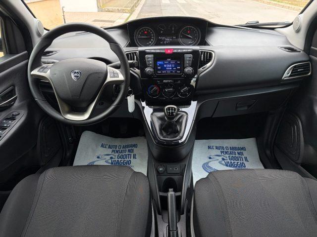 LANCIA Ypsilon 1.2 69 CV 5P Gold