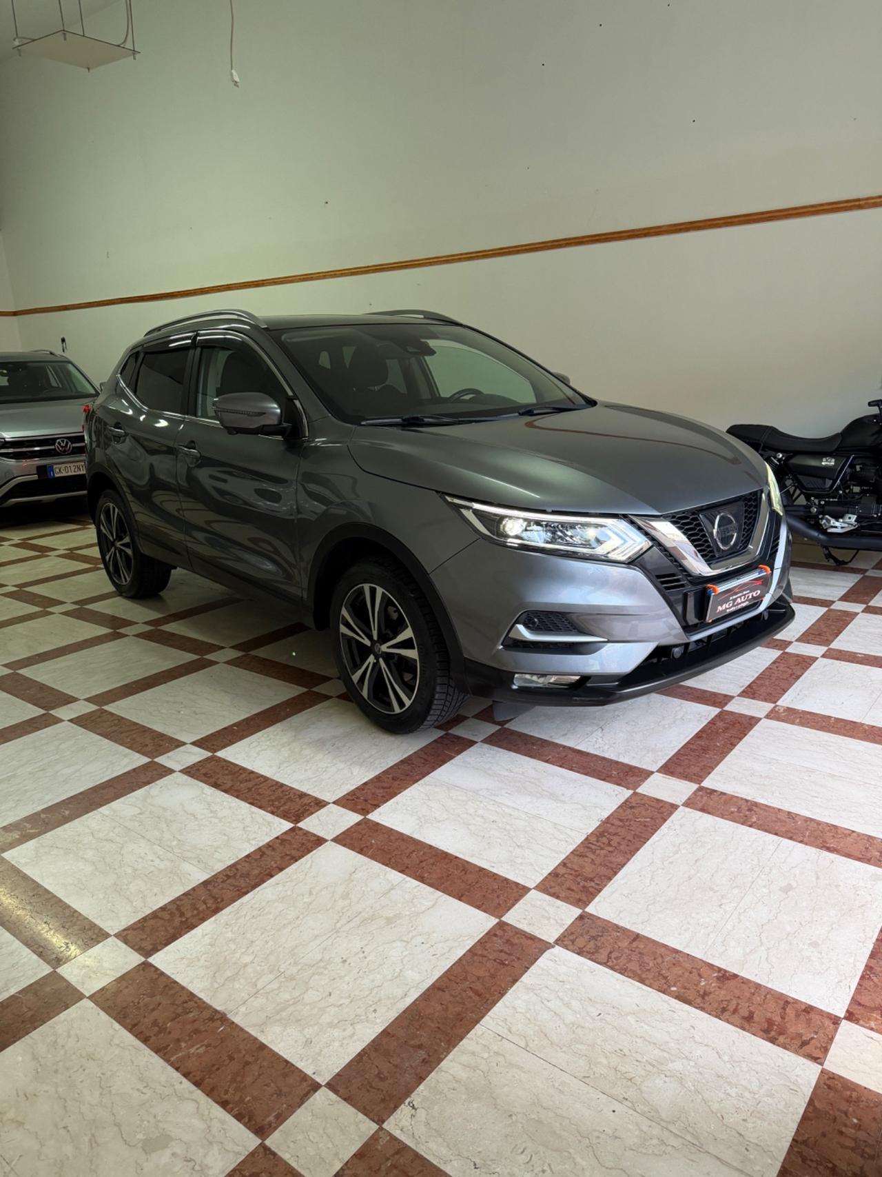 Nissan Qashqai 1.5 dCi N-Connecta