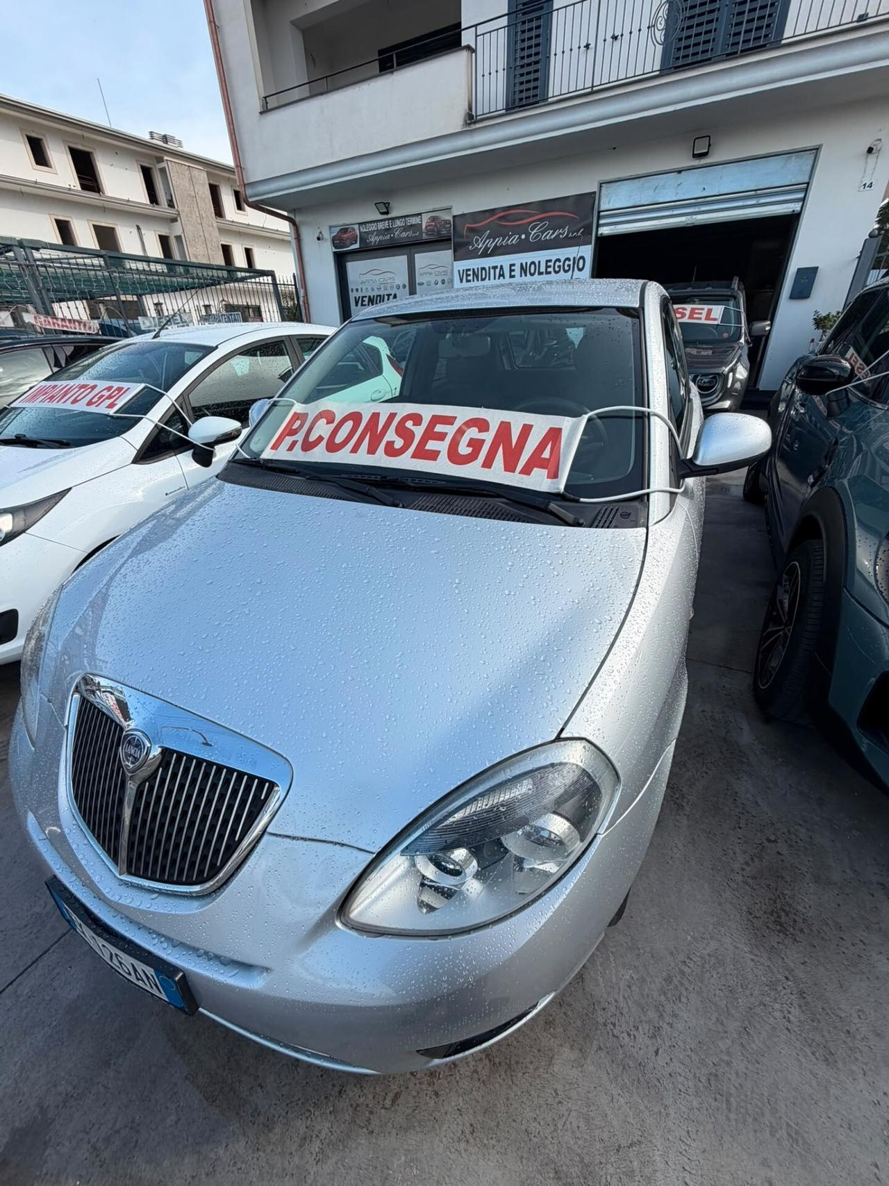 Lancia Ypsilon 1.3 MJT 75 CV Platinum