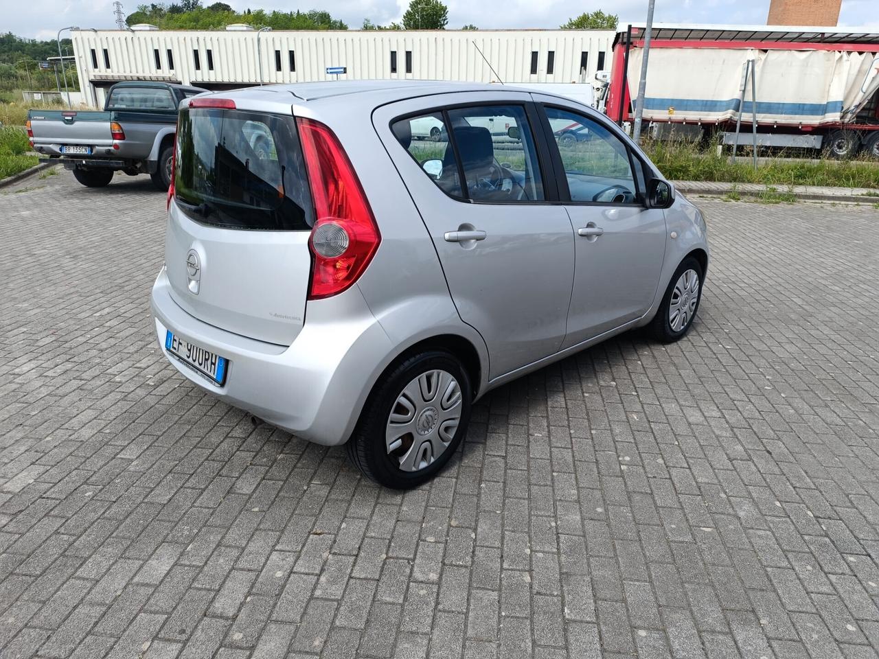 Opel Agila 1.2 DEL 2011 SOLAMENTE 120.000 KM