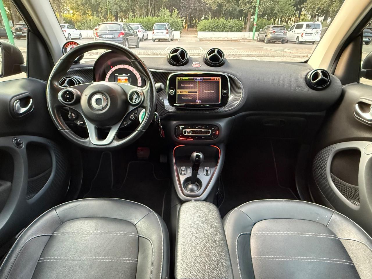 Smart ForTwo EQ Parisblue BRABUS
