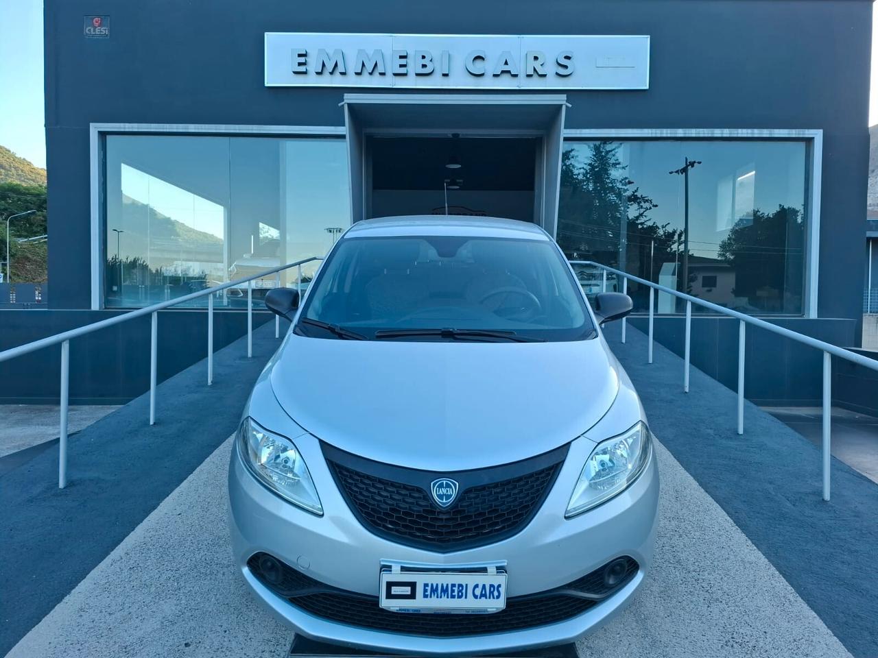 LANCIA YPSILON 1.2 BENZINA 69 CV ELEFANTINO BLU