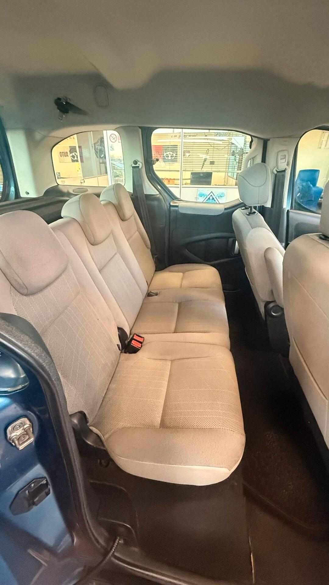 Peugeot Partner Tepee 1.6 HDi 90CV Outdoor