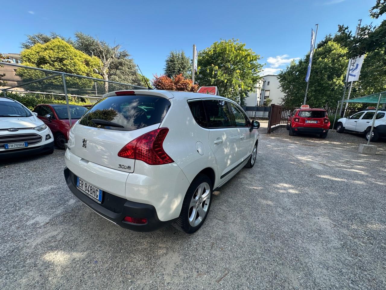 Peugeot 3008 2.0 HDi 150CV Allure