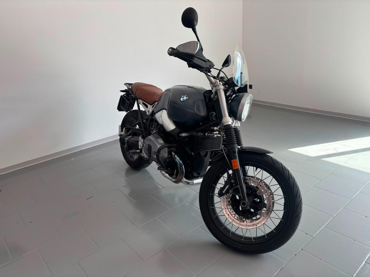 Bmw R nineT scrambler