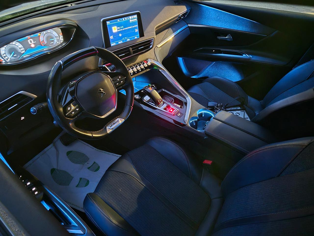 Peugeot 3008 GT-LINE EAT8 BlueHDi 130CV