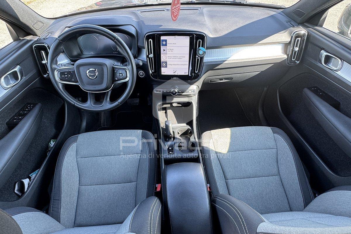 VOLVO XC40 T5 Recharge Plug-in Hybrid R-design