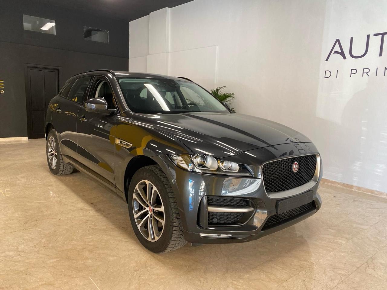 Jaguar F-Pace 2.0 D 180 CV AWD aut. R-Sport