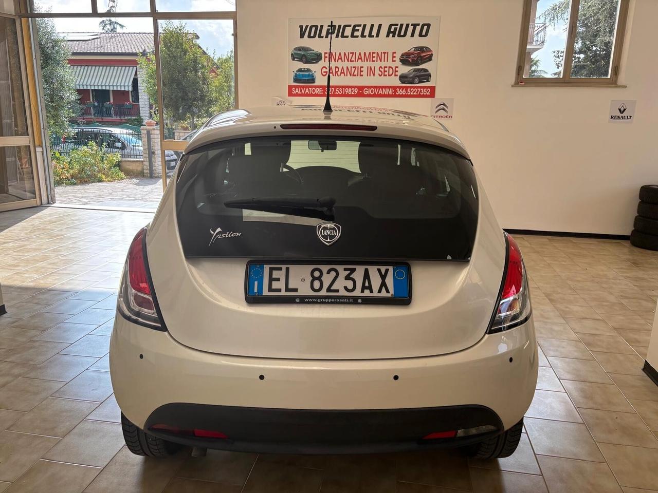 LANCIA YPSILON ANNO 2012 DS 1.3 MULTIJET ADATTA NEOPATENTATI KM 122 MILA