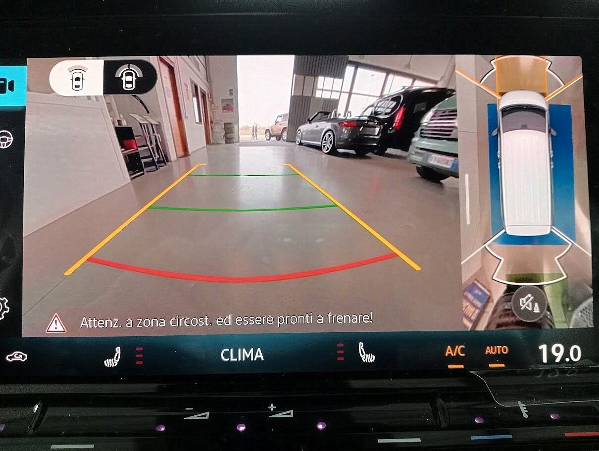 Volkswagen T7 California TOUR TDI DSG LED 360 *OK 104 E AUTOCARRO*