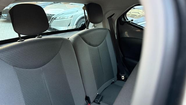 TOYOTA Aygo CONNECT 1.0 VVT-i 72CV 5P.X-PLAY MMT*24M.G.*R.CAM*