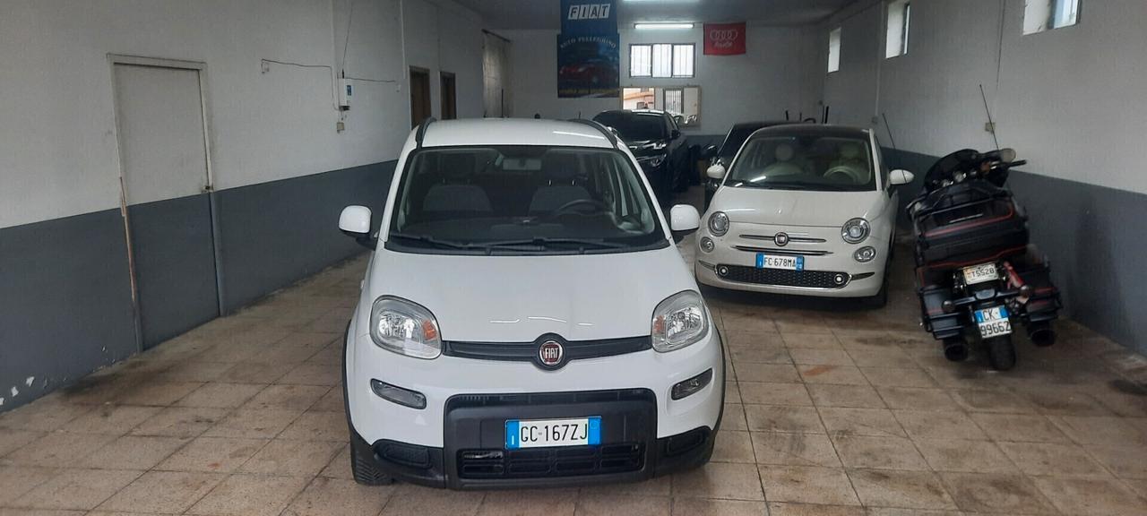 Fiat Panda 0.9 TwinAir Turbo Natural Power City Cross
