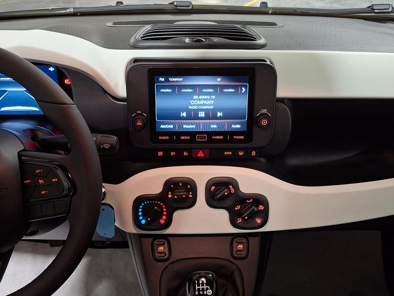 Fiat Panda 1.0 FireFly Hybrid Pandina Km.0