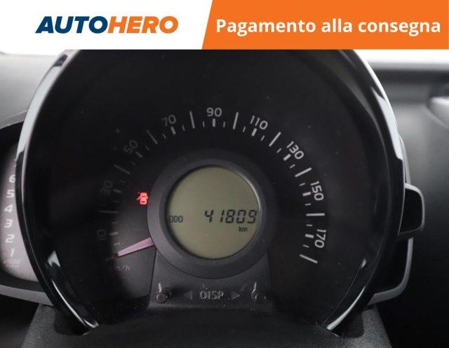 TOYOTA Aygo 1.0 VVT-i 69 CV 5 porte x-play