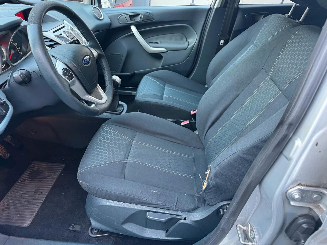 Ford Fiesta Fiesta+ 1.4 TDCi 68CV 5 porte*NEOPATENTATI*CLIMA