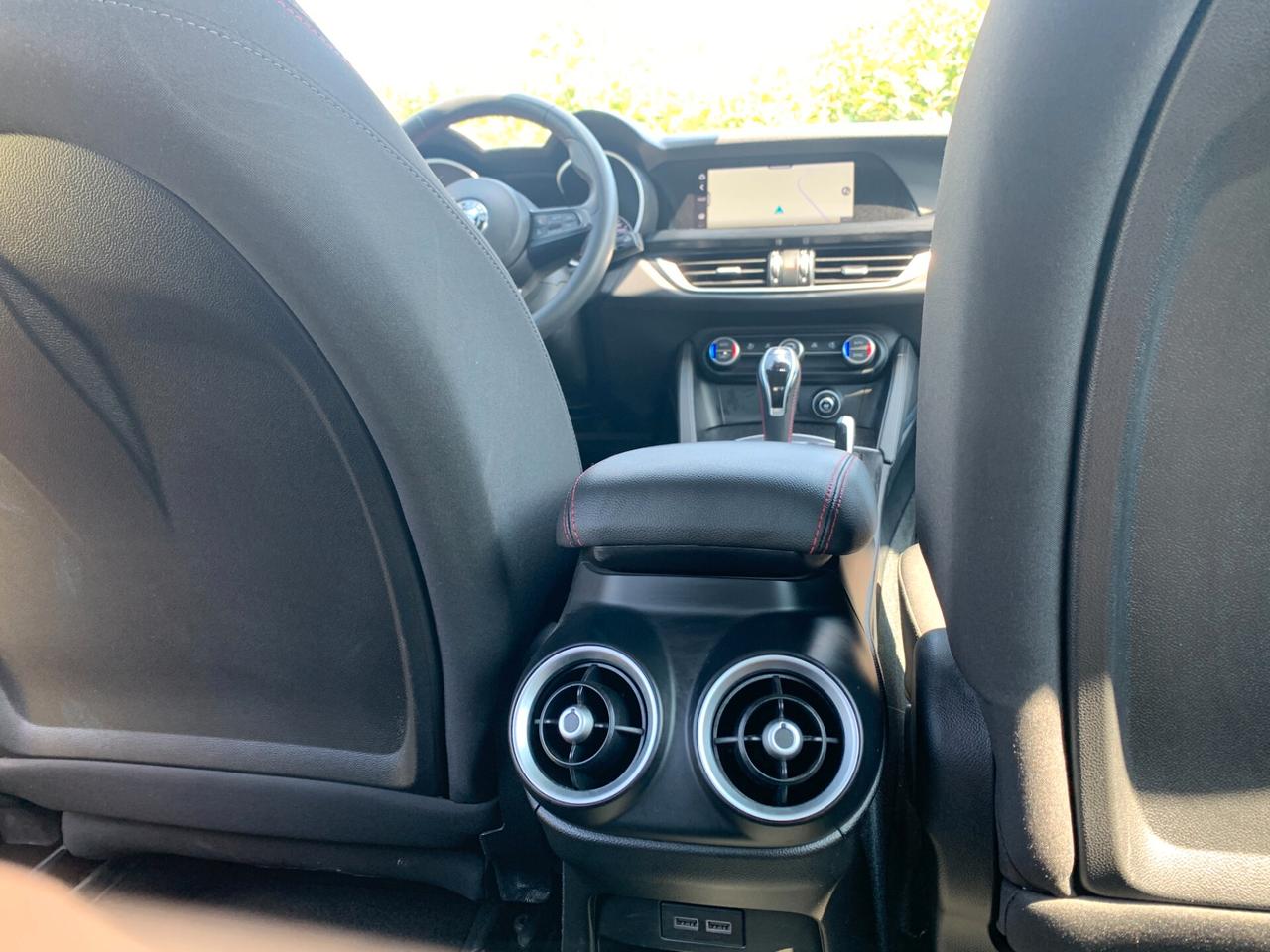 Alfa Romeo Stelvio 2.2 Turbodiesel 190 CV AT8 Q4 Business