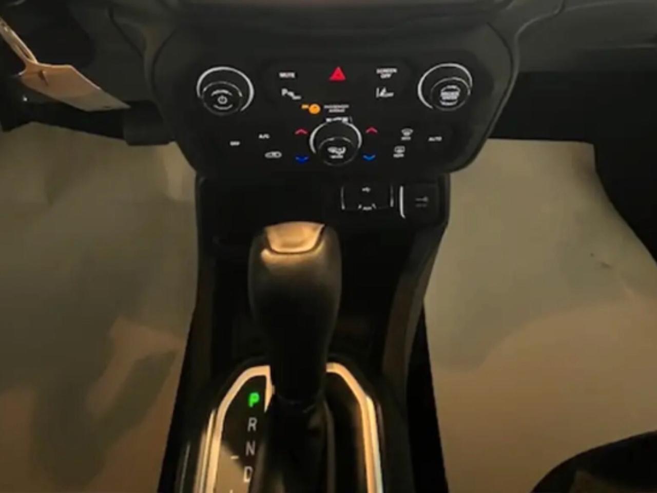 Jeep Renegade 1.5 Turbo T4 MHEV Limited Perfetta