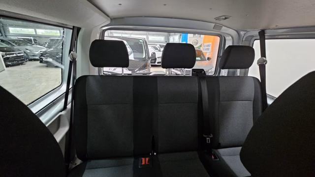 VOLKSWAGEN Transporter VW T6 2.0Tdi 150cv 9Posti Navi Klima