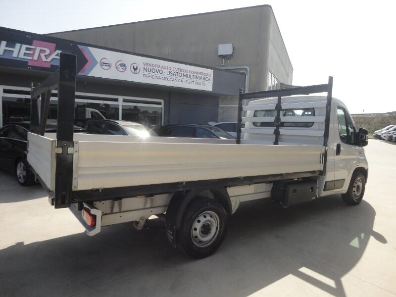 FIAT Ducato (4ª serie) Ducato 35 2.2 Mjt 140CV...