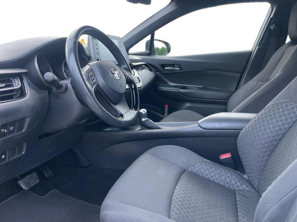 Toyota C-HR 1.8h Active e-cvt