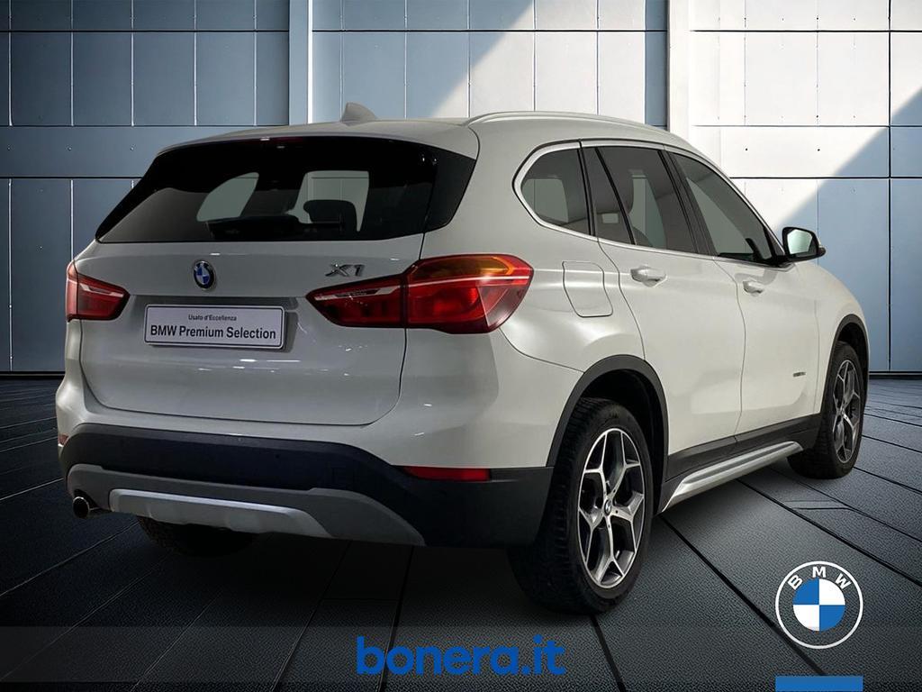 BMW X1 18 d xLine sDrive Steptronic
