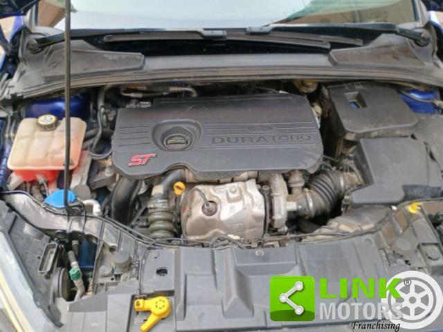 FORD Focus 1.5 TDCi 120 CV Start&Stop Powershift ST Line