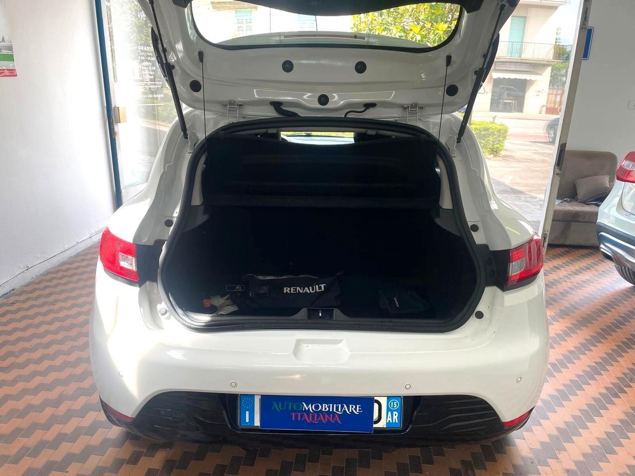 Renault Clio 1.2 75CV GPL 5 porte