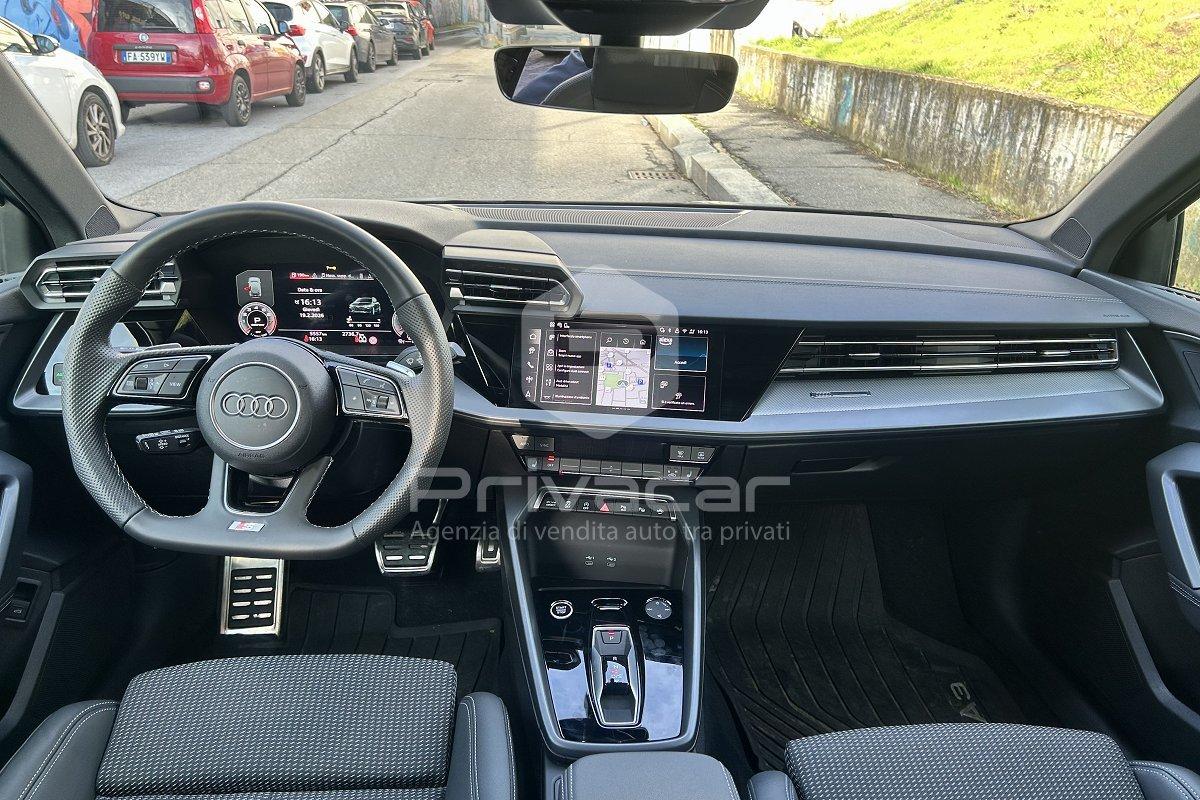 AUDI A3 allstreet TFSI 110 kW S tronic Identity Contrast