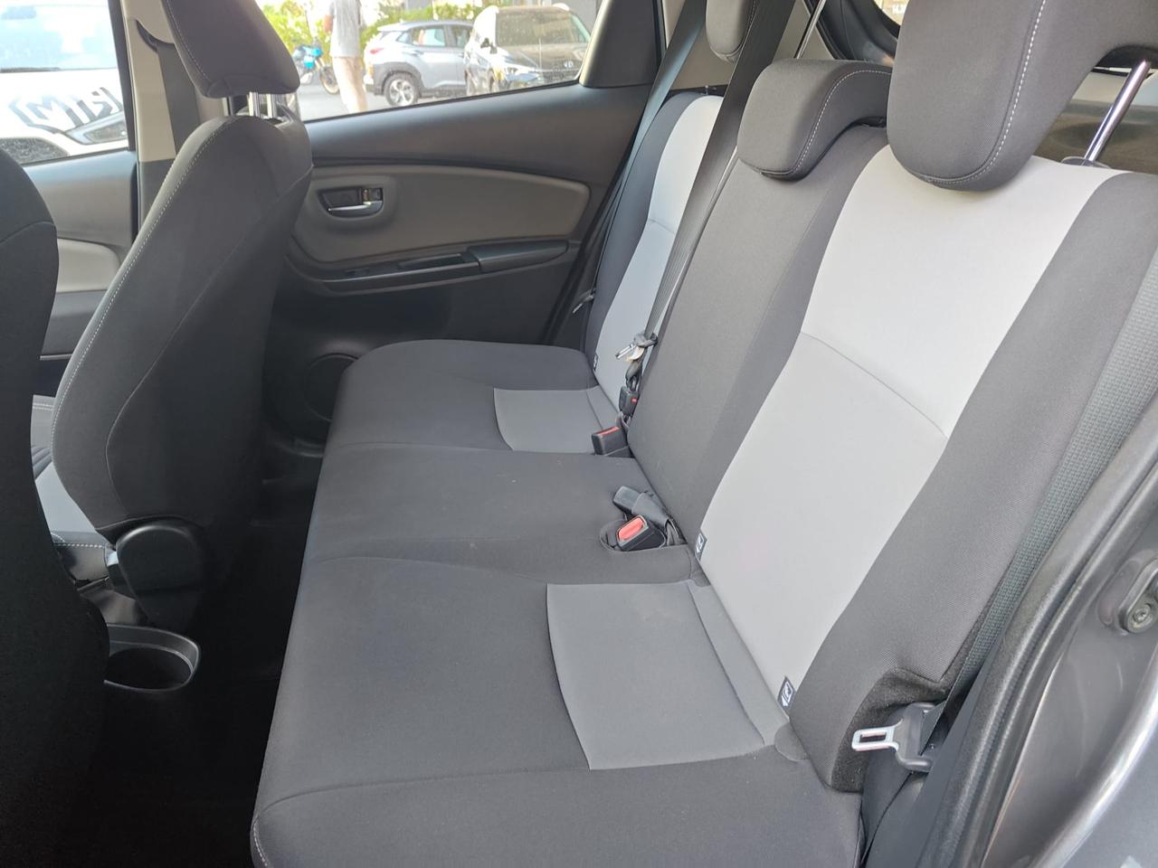 TOYOTA Yaris 5p 1.5h Active