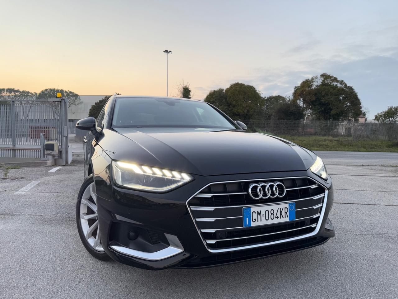 AUDI A4 2.0 Advanced S-Tronic - Virtual Matrix 18