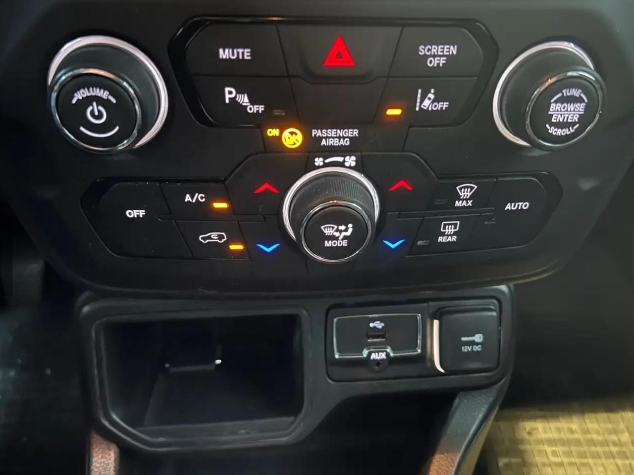 Jeep Renegade 1.6 Mjt 120 CV Longitude Gancio Traino